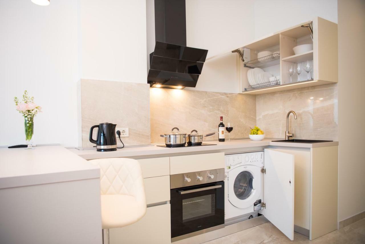Sea Star Apartments Odesa Exterior photo