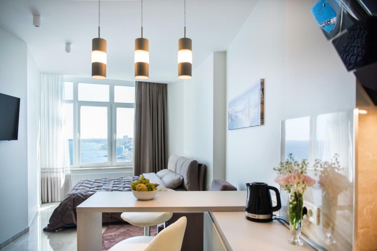 Sea Star Apartments Odesa Exterior photo